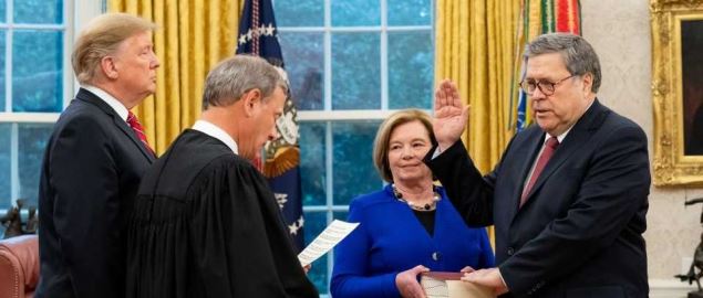 Attorney General William Barr being sworn in by Chief Justice John Roberts